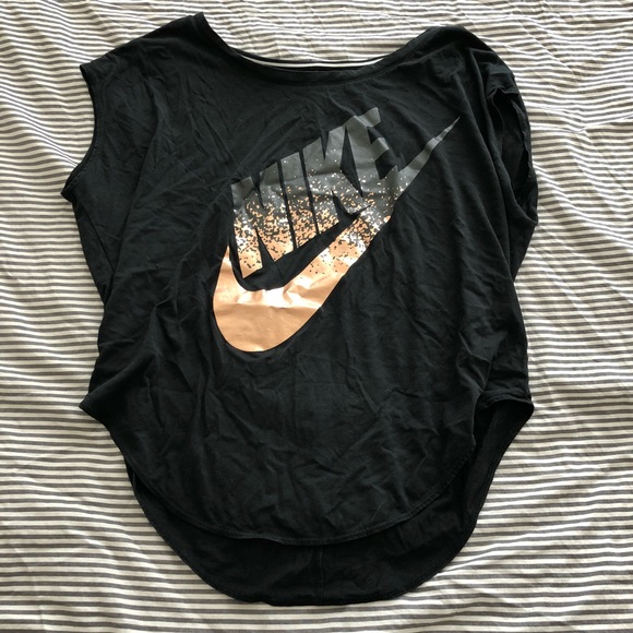 rose gold nike t shirt